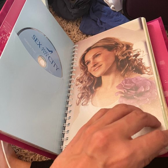 Sex and the City Complete Series - Picture 6 of 12